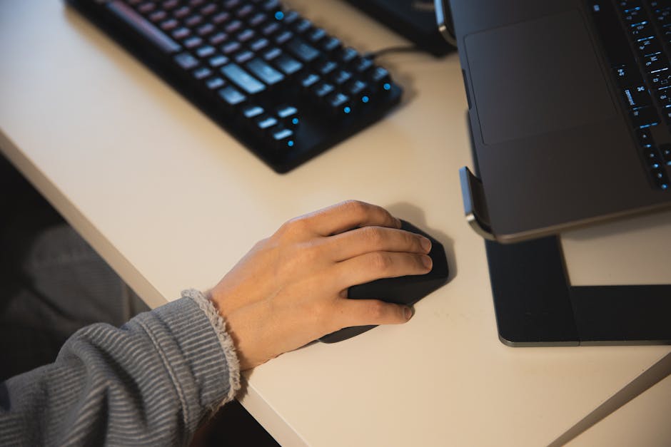 I Bought the Delux Vertical Mouse So You Don't Have To